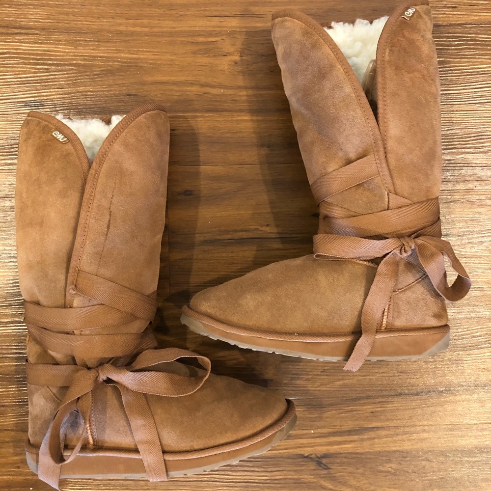 Emu Wool and Suede Boots